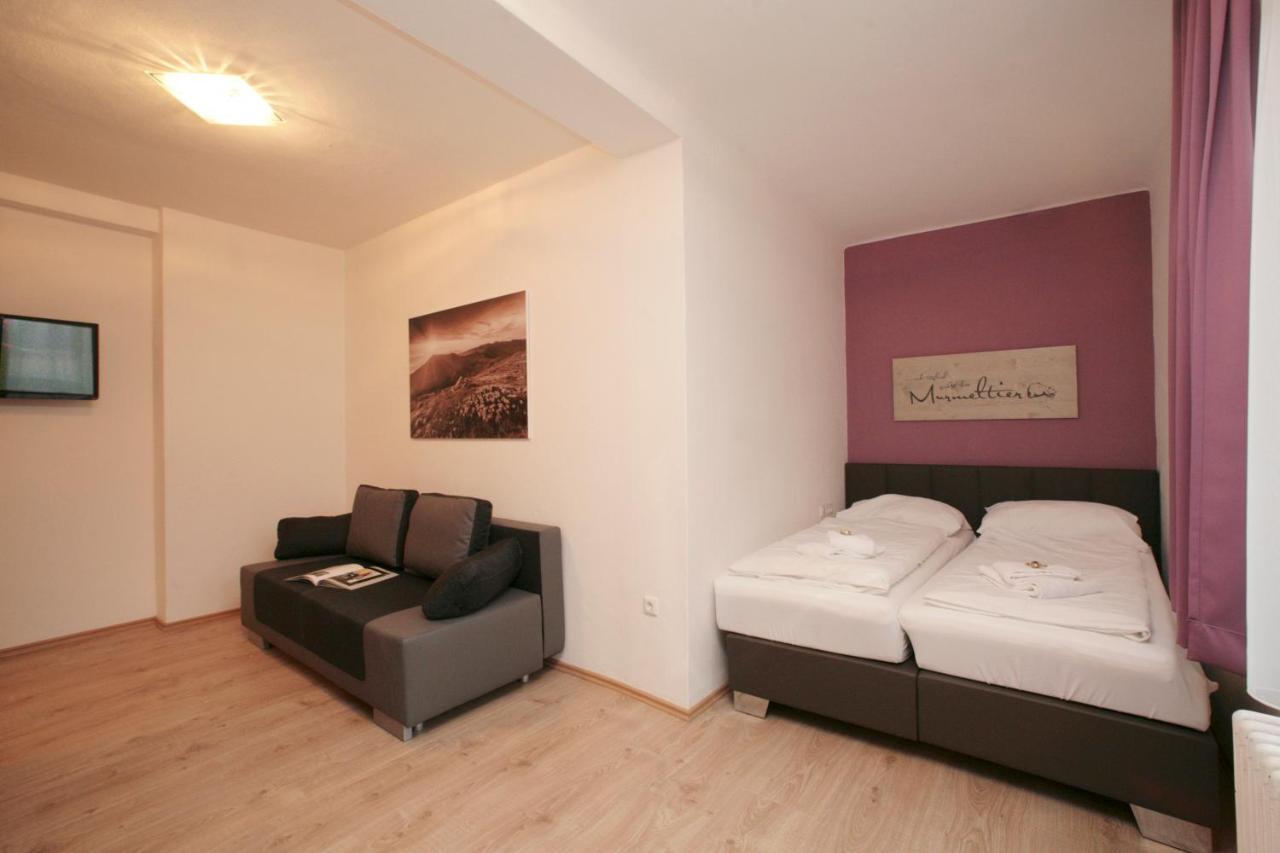 Lake And Cityhotel Edelweiss - Self Check In زيل أم سي المظهر الخارجي الصورة